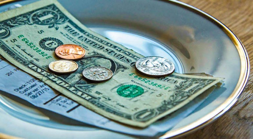 Safari tipping guidelines for Kenya